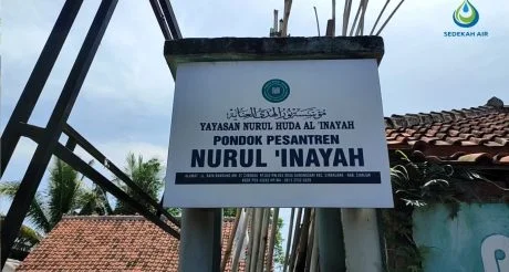 Alirkan Air untuk Pondok Pesantren Nurul Inayah di Desa Gunungsari, Ciranjang, Cianjur