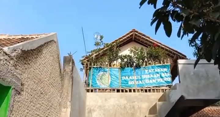 Alirkan Air untuk Yayasan Daarul Ihsaan, Kampung Sekesalam, Pakutandang, Ciparay, Bandung